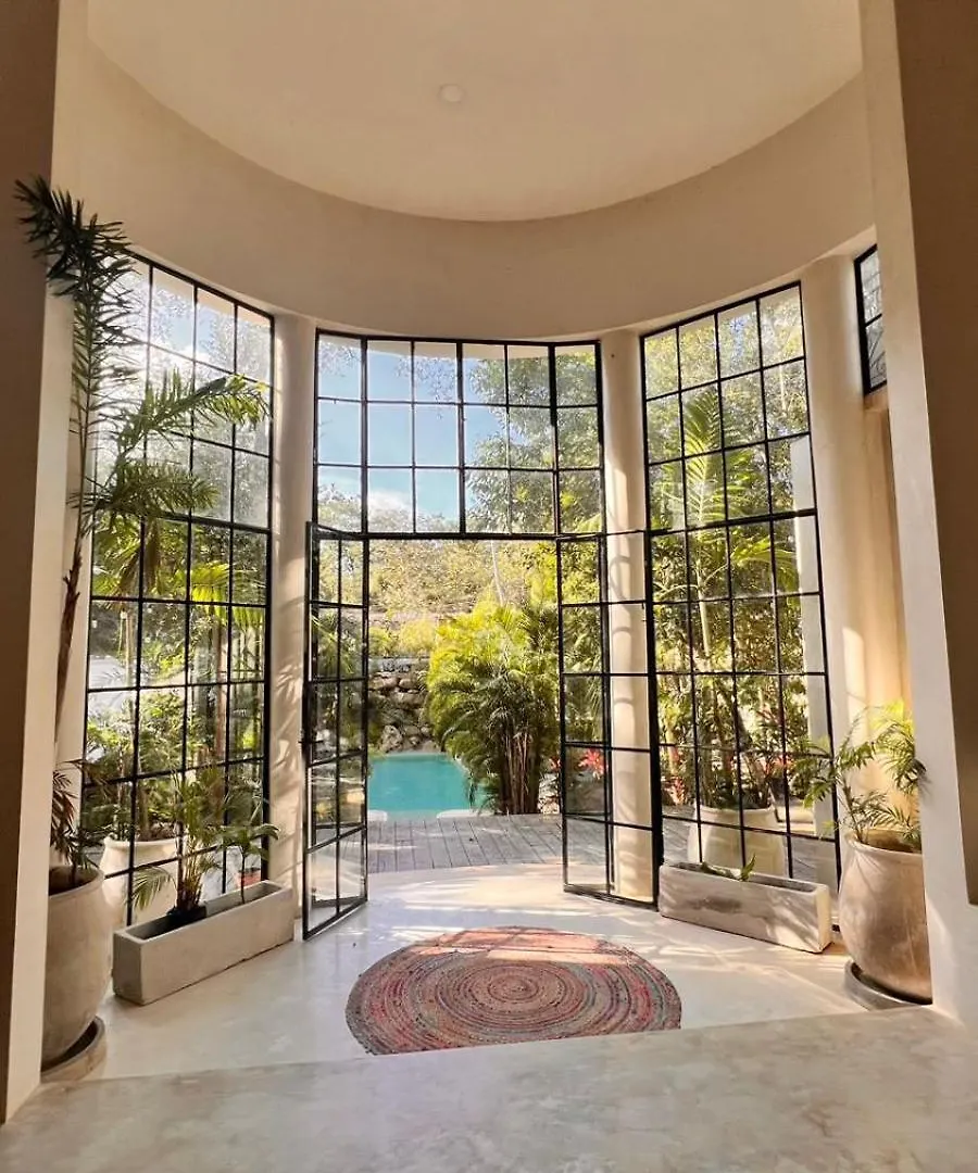 Francisco Uh May Casa Mag-Ha Bed & Breakfast
